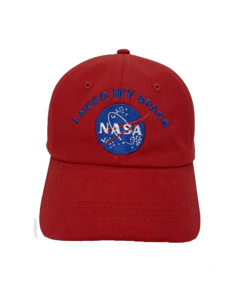 Red and Black Color 6-Panel High Quality 2D Embroidery Low Profile 65% Cotton and 35% Polyester Baseball Cap in Vietnam Factory