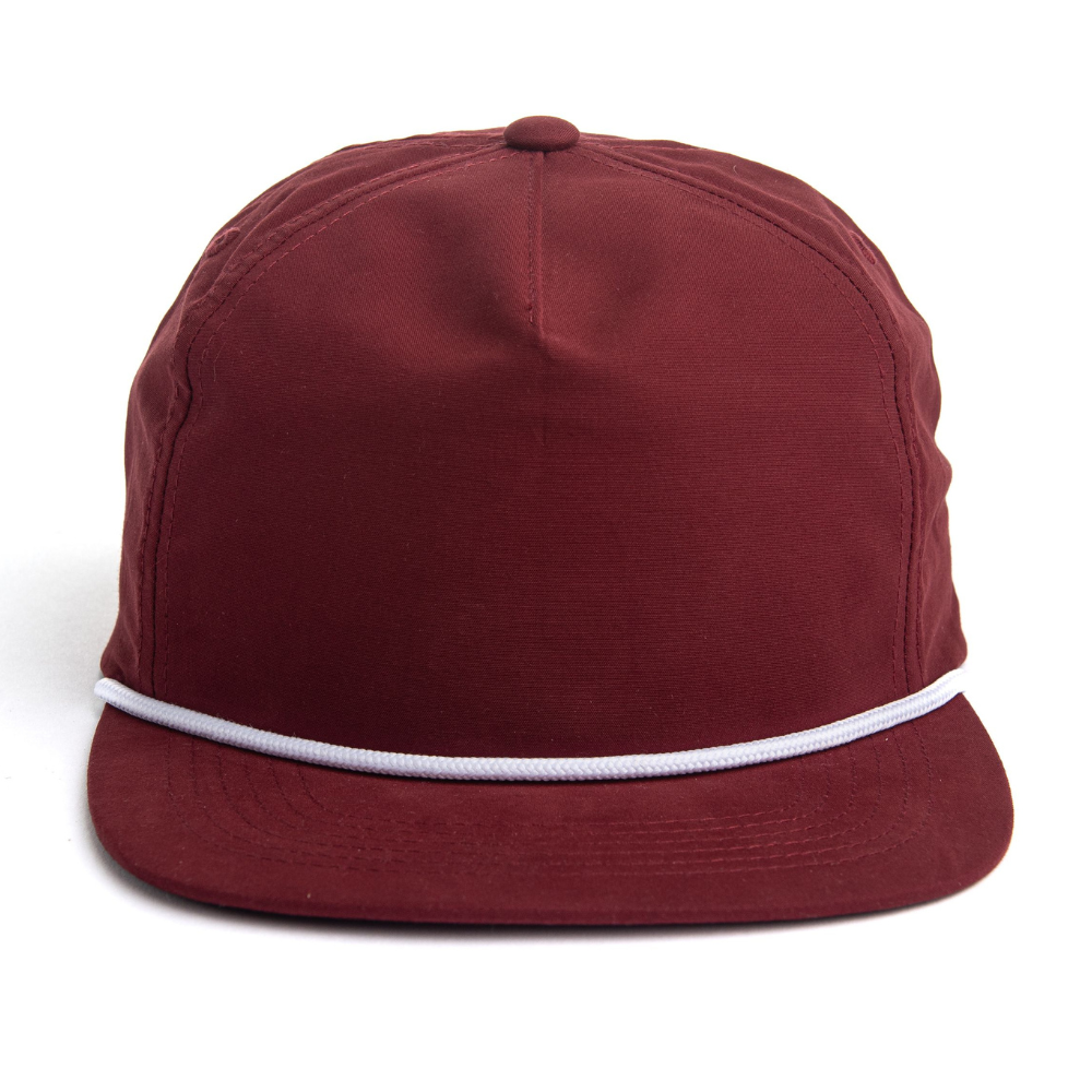 Red Embroidered Snapback With Rope 5 Panel Unstructured Flat Brim Contrast Color Plastic Single Row Buckle Snapback Closure OEM 3