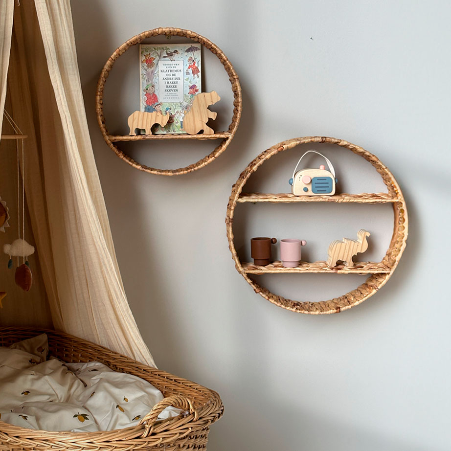 Round water hyacinth shelf Made In Vietnam Eco-friendly material used for Home decoration Storage shelf Wholesale 4