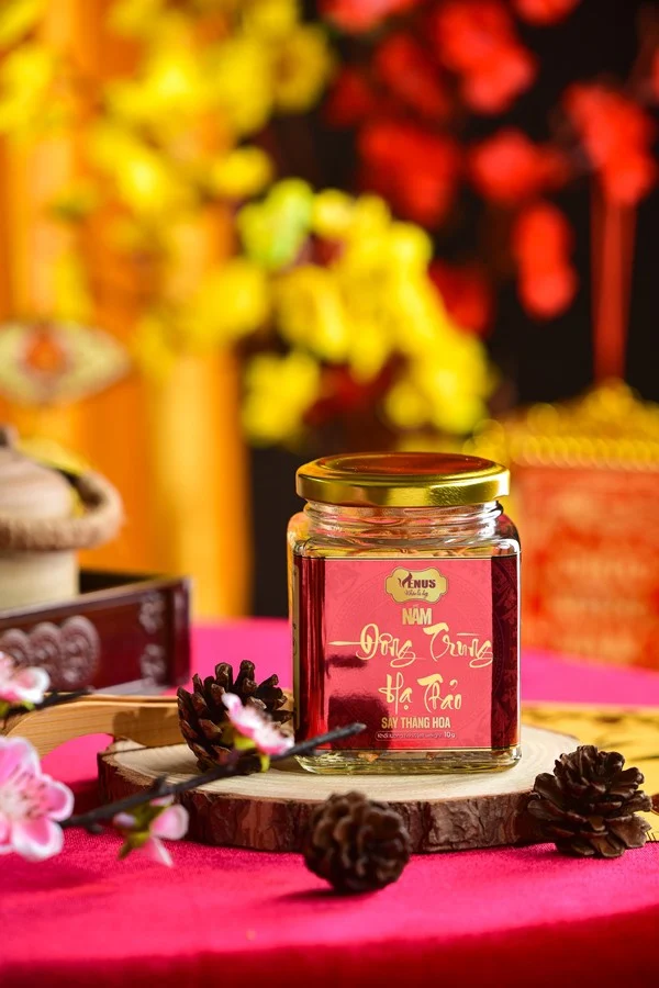 New Health gift set Korean ginseng soaked in honey + Tea, Venus cordyceps wine 4