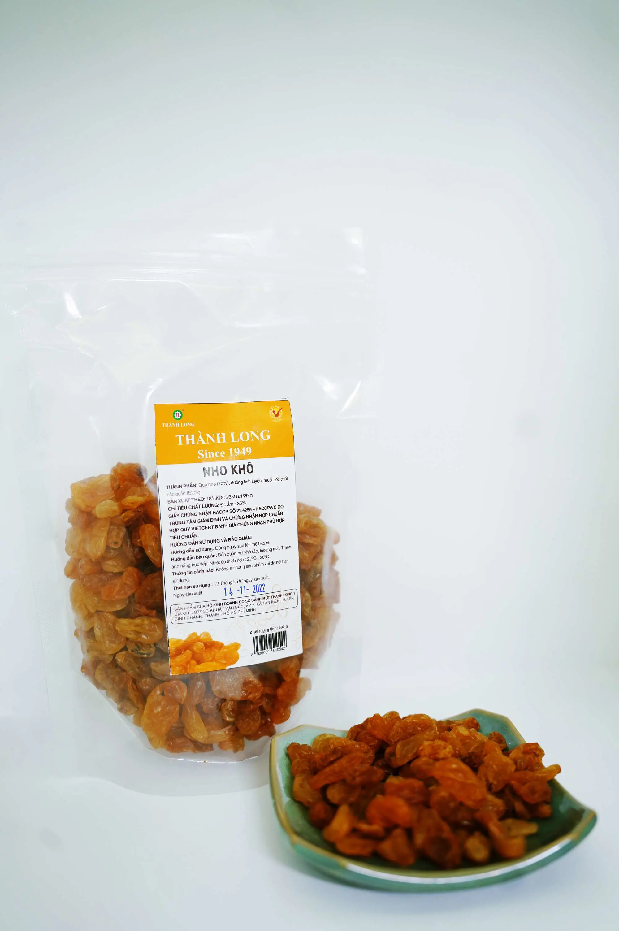 HACCP Raisins High Quality Per OPP Bag Fresh Fruit Soft Organic Fruits Product of Vietnam From Vietnam Manufacturer  1