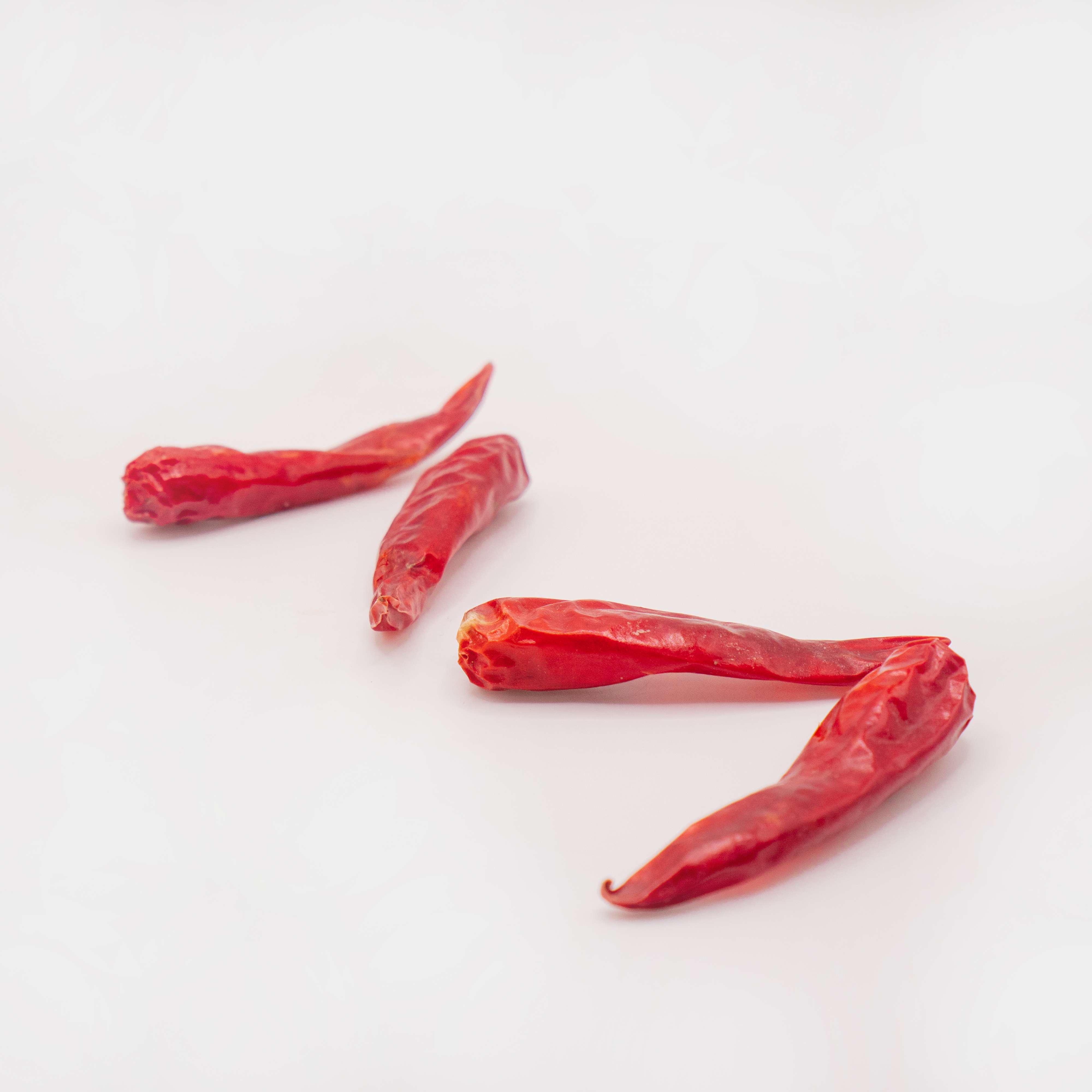 Rich Vitamins Dried Chili Premium Organics Fresh Chilli Agriculture Style Packing Herbs Weight From Vietnam Manufacturer 7