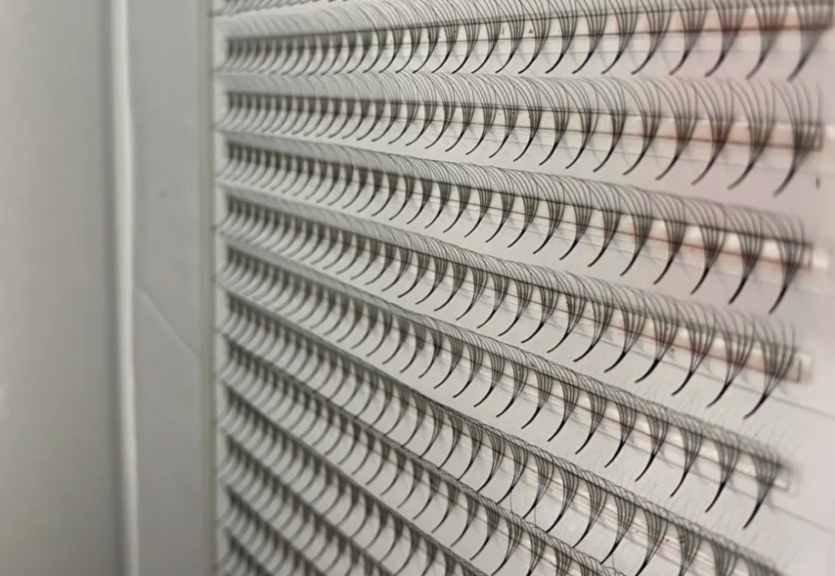 XL Premade Trays 4D Includes 20 Line 600 Fans Per Box Look Hybrid And Light Volume  7