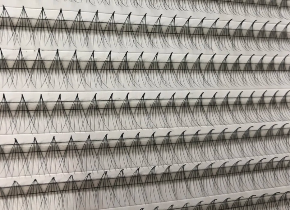 XL Premade Trays 4D Includes 20 Line 600 Fans Per Box Look Hybrid And Light Volume  8