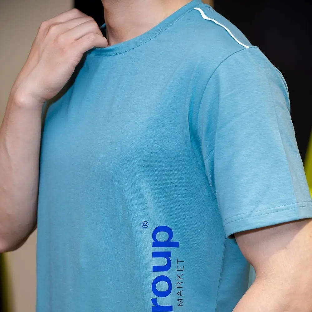 Affordable Round Neck T-Shirts: Lower Production Costs With Stylish Designs, Perfect For Advertising And Promotional Activities. 4