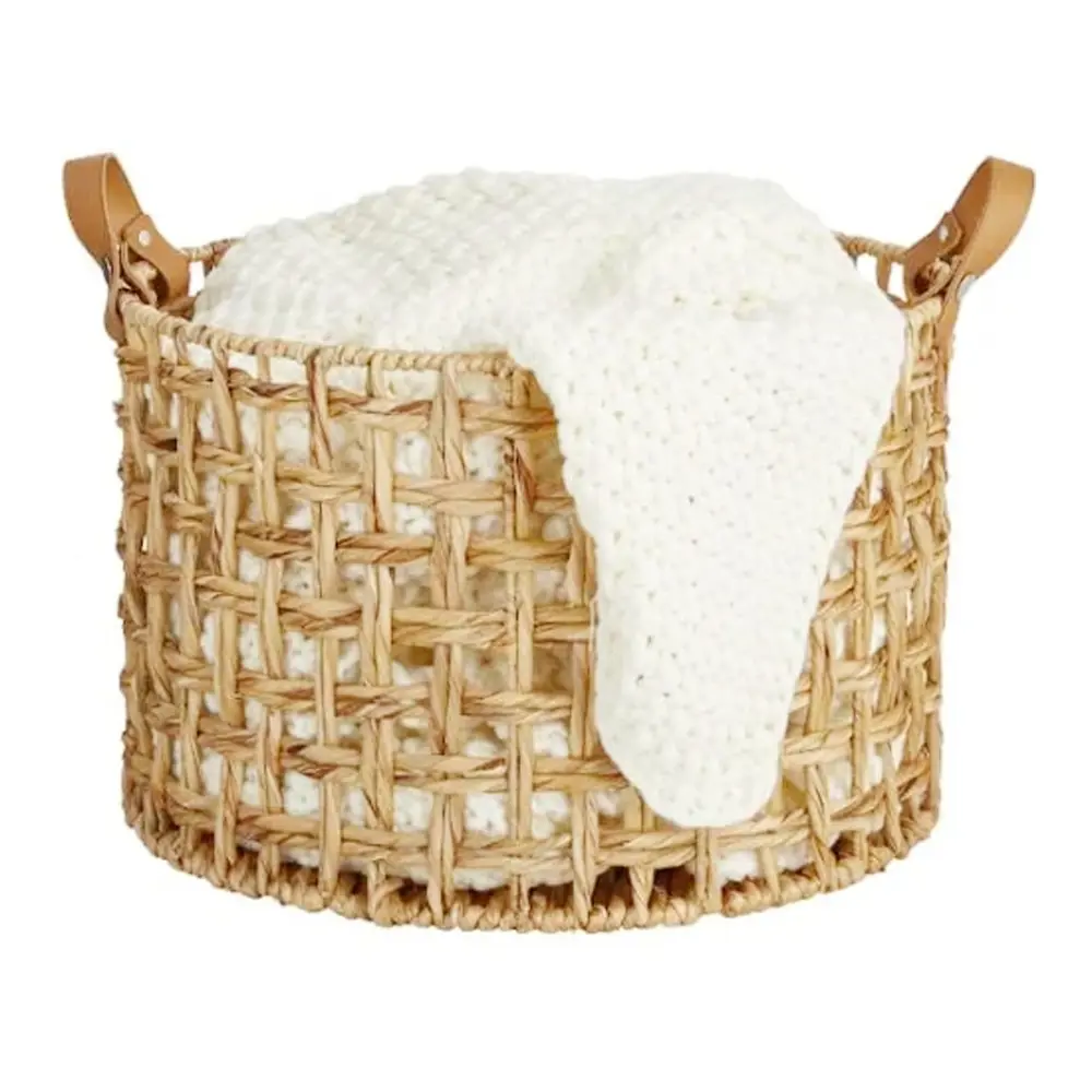 Best Choice Round Water Hyacinth Storage Basket With Leather Handle Storage For Blankets, Bringing A Natural Touch To Any Room. 2