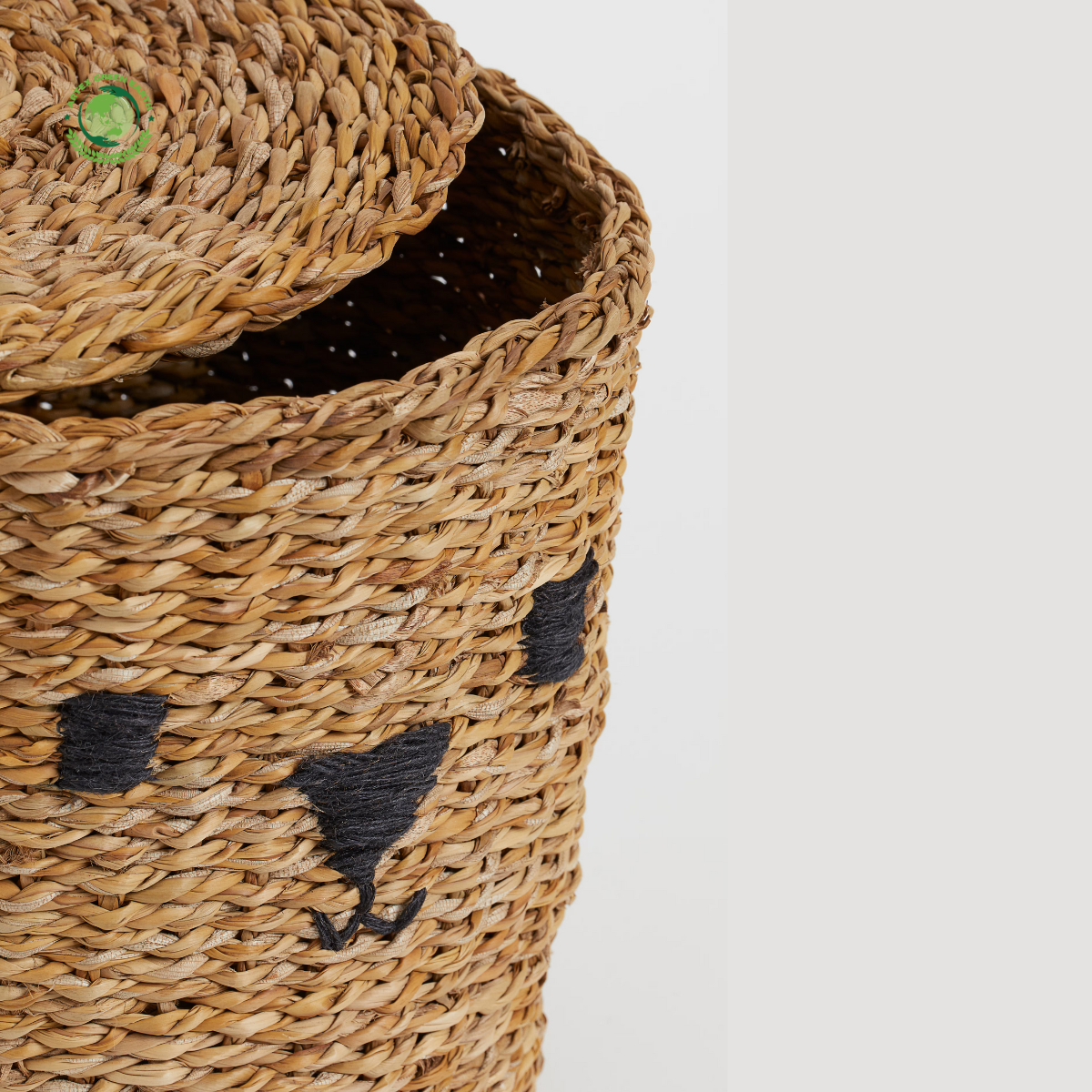 Built-in storage basket, Home accessories Natural materials that are safe for health and aesthetically pleasing wholesale. 3