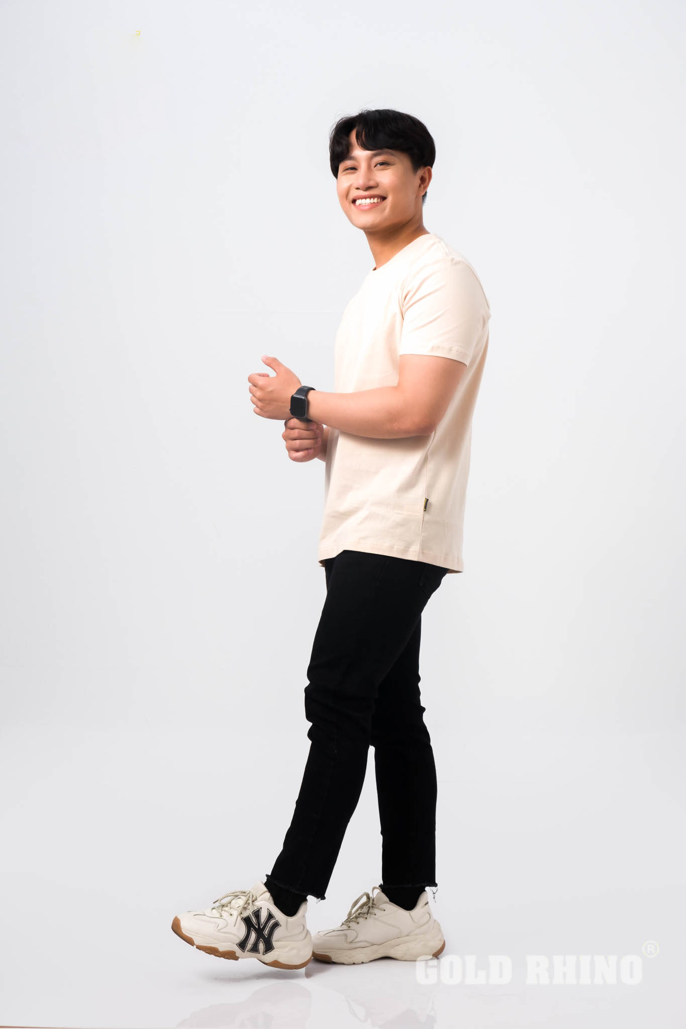 Clothes Men's T-Shirts OEM ODM Men's Clothing 100% Cotton Gold Rhino Shirts For Man Competitive Price Vietnam Manufacturer 4