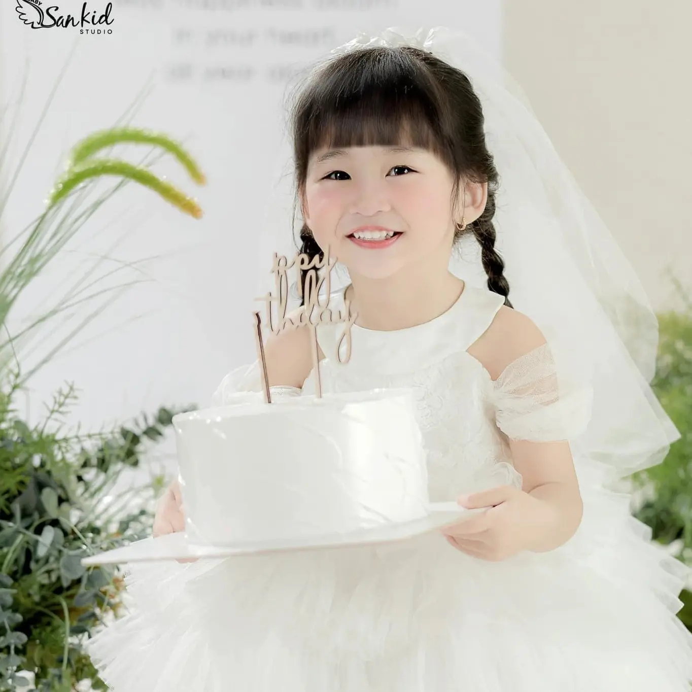 Customizable OEM ODM Girls Dresses by Nhung Nguyen Long Bridesmaid Princess Dress with Veil Made in Vietnam for Baby Children 3