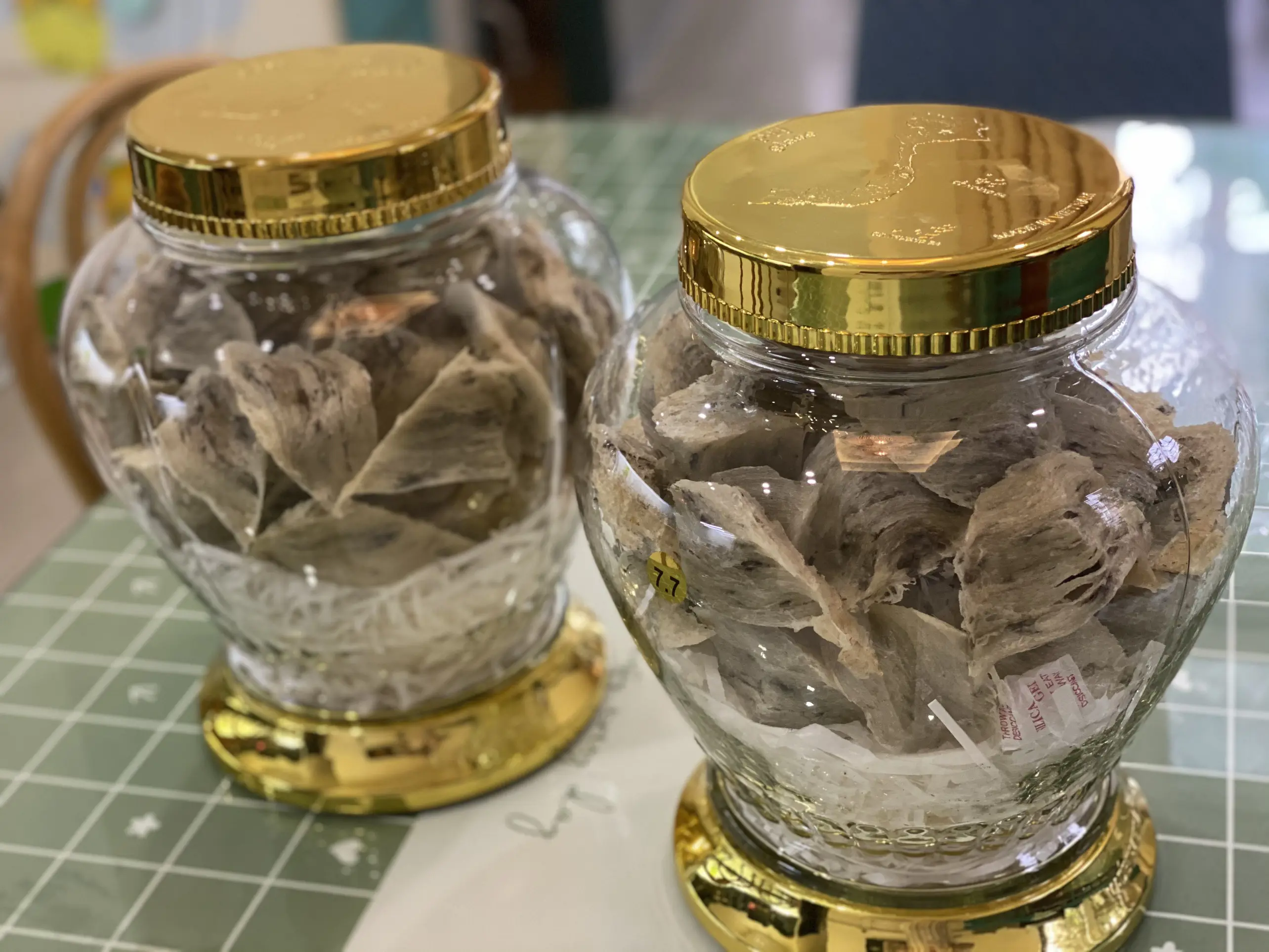 Raw Bird Nest Good price Refined Nutrious Certificate of Food Safety Conditions 100gram each box Vietnam Manufacturer 6