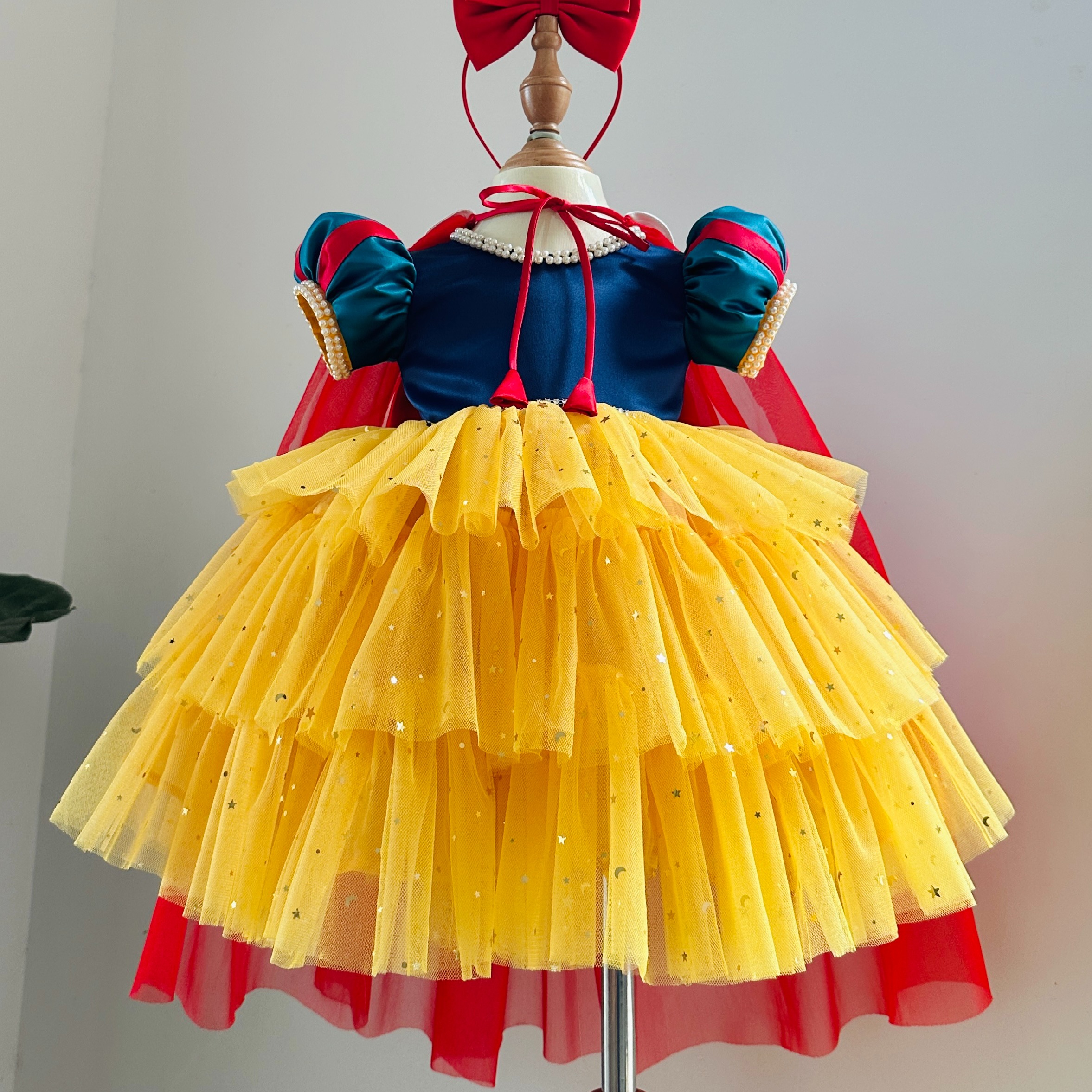 Disney Dress Snow White Three-Tiered Dress with Cape Girl's Clothing Girls Dresses Princess High Quality Factory Price OEM ODM Service Made In Vietnam  1