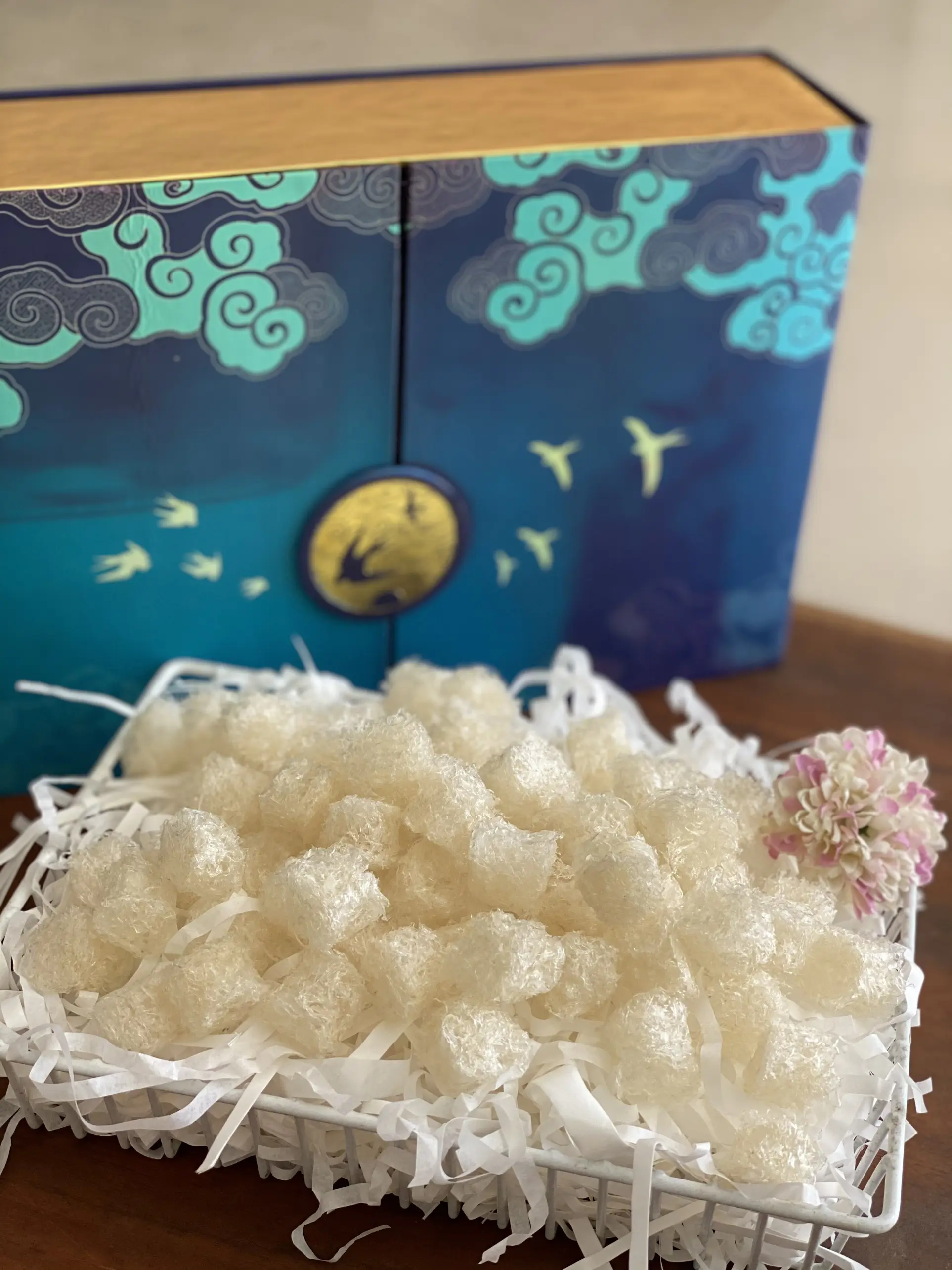 High Quality Baby Refined Bird's Nest Milky White Many nutrients help sleep 100Gr Each Box Energy Drink From Vietnam 3
