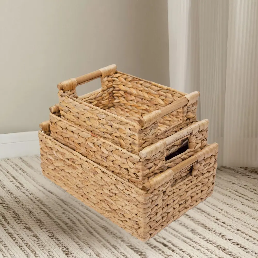 Eco Friendly Set Of 3 Hyacinth Baskets With Wooden Handles Stylish Home Decor for Rustic Homes for Toy Organization From Vietnam 1