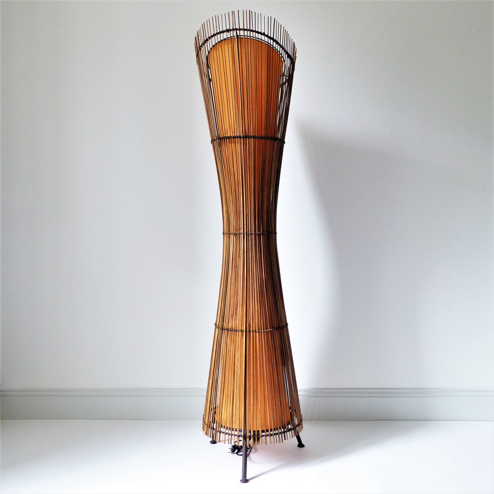 Floor lamp made of bamboo, Lamps made from handmade materials, home decoration accessories, wholesale. 1
