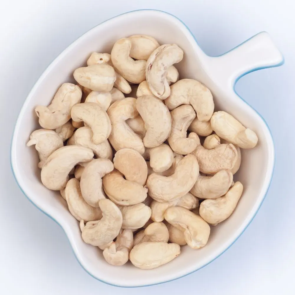 Good Price Cashew Nuts SW, LP, SW, DW, SP Vietnam's Finest Selection of Nutrient-Dense Kernels for Cooking, Baking, and Snacking 5