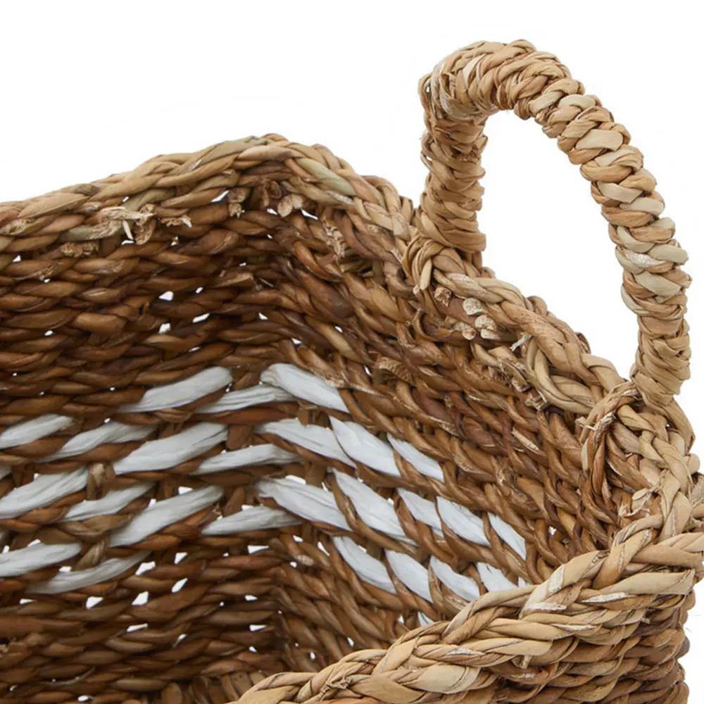 Hand woven basket rattan, bamboo, water hycinth, seagrass trays basket for holding bread and fruit, Square basket with handle 2