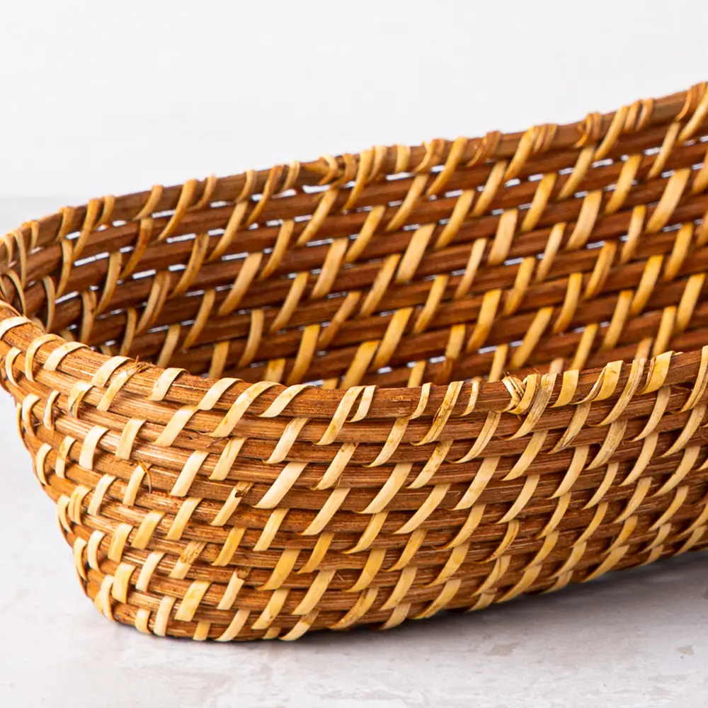 Hand woven oval rattan, bamboo, water hycinth, seagrass basket for holding bread and fruit, objects. Fashionable design 4