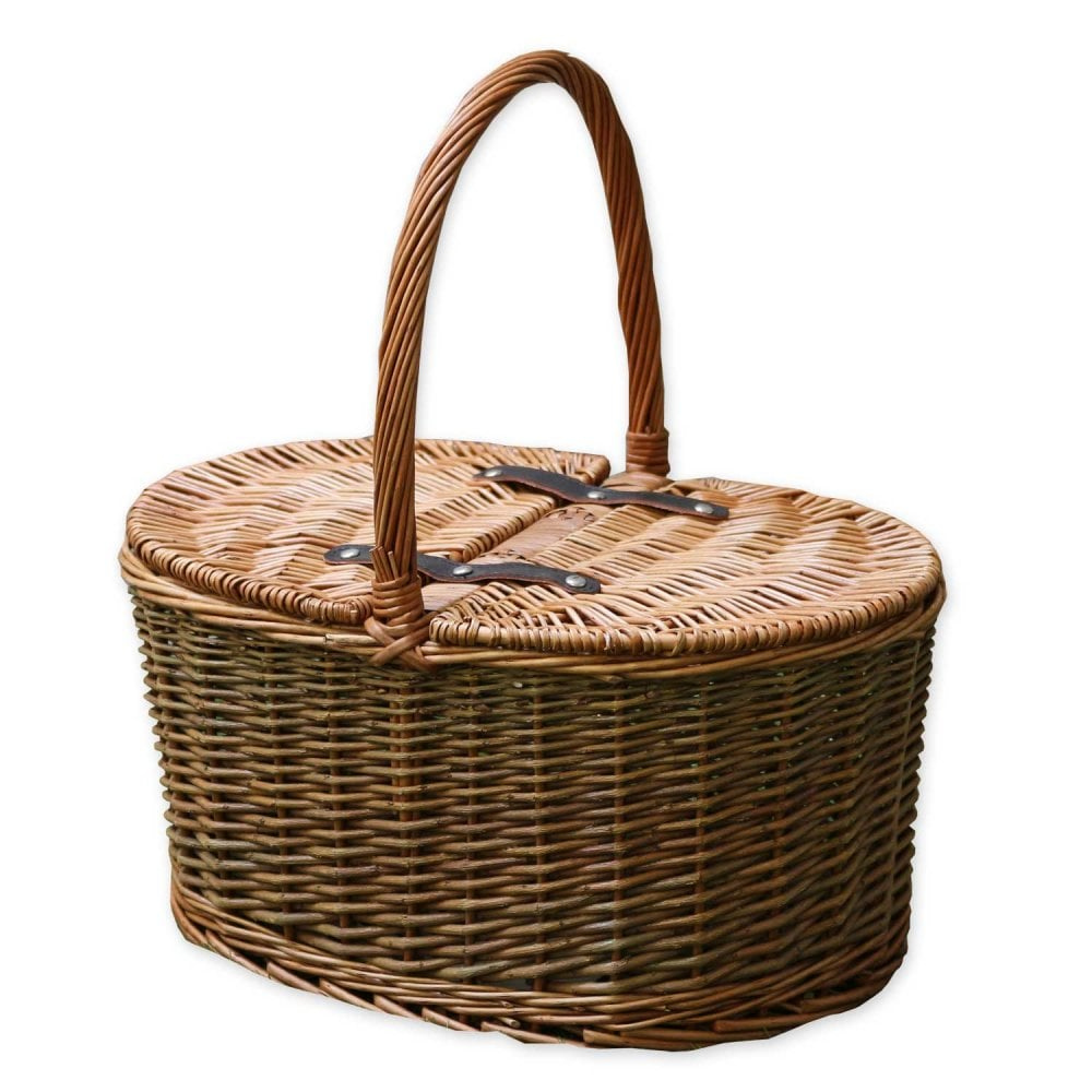Hand woven storage basket rattan, bamboo, water hycinth, seagrass basket for holding bread and fruit, objects. Fashionable 3
