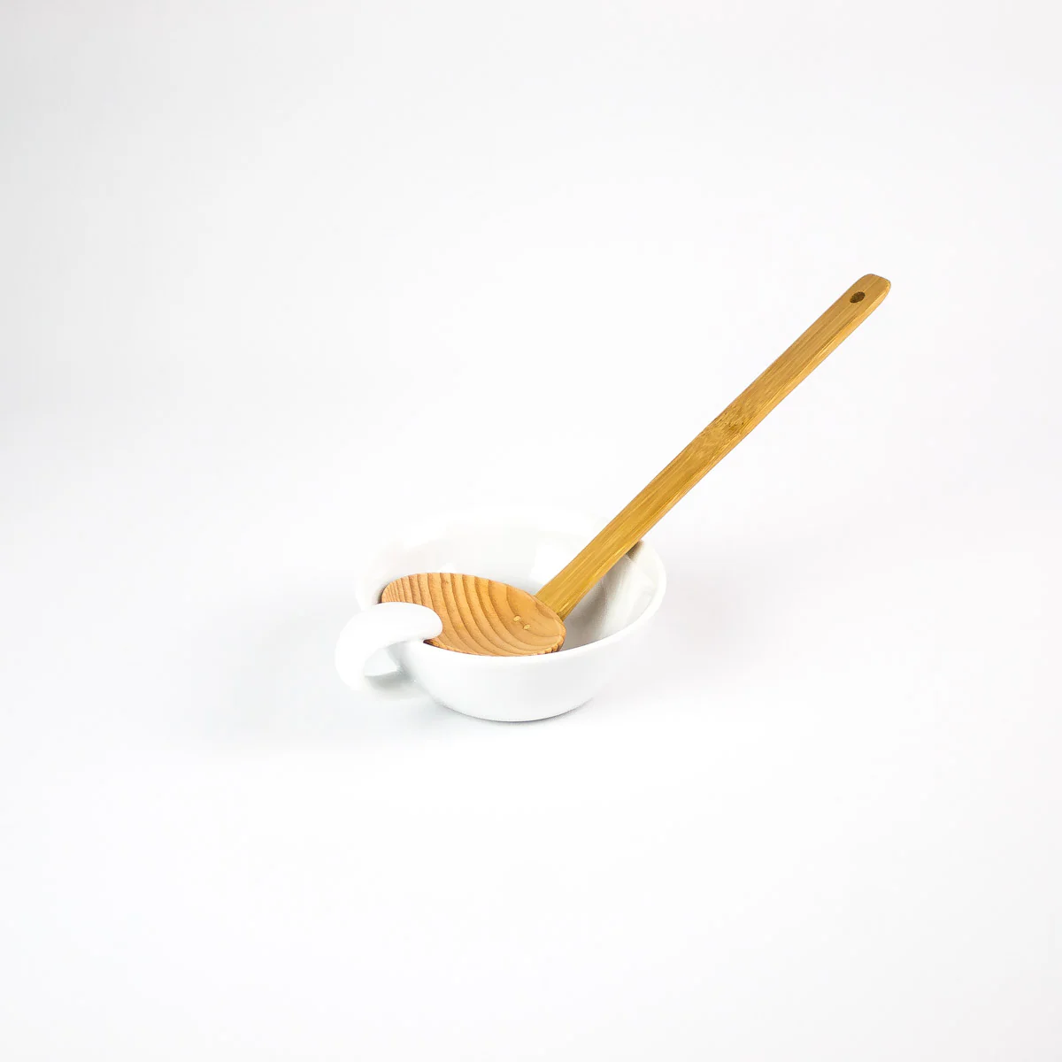Kitchenwares made from natural, eco-friendly materials, crafted from bamboo, rattan, and other durable, exquisite materials 3
