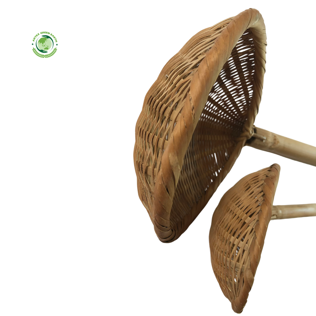 Kitchenwares made from natural, eco-friendly materials, crafted from bamboo, rattan, and other durable, exquisite materials. 2
