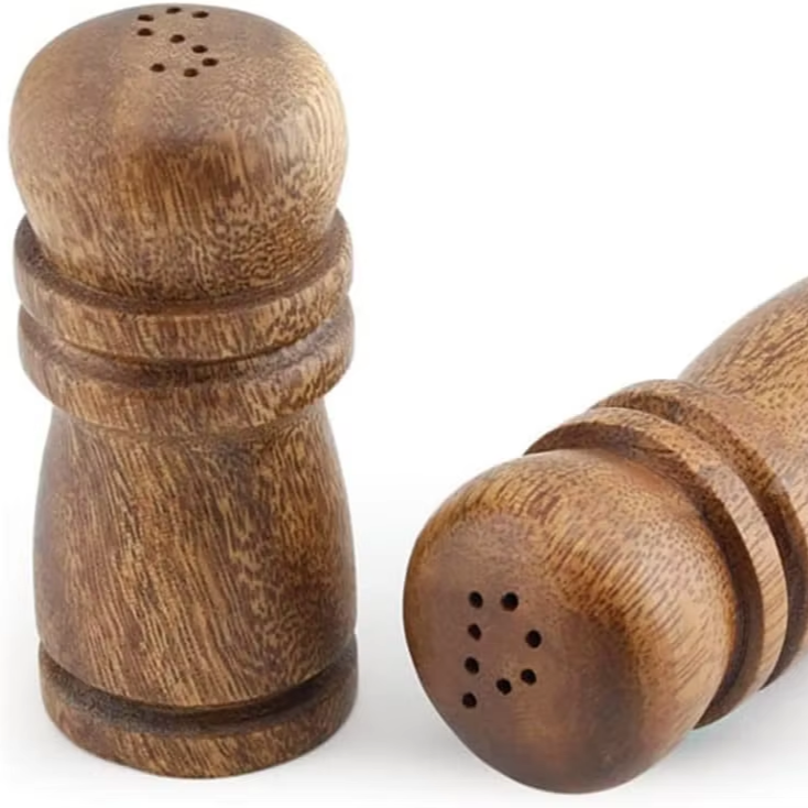 Natural Bamboo Wood Salt is made from natural materials, environmentally friendly, heat resistant, durable and beautiful. 1