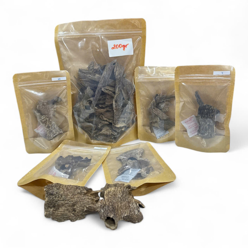 Premium Natural Vietnam Raw Agarwood Chips Type II 100% Natural Healing Customization Made In Vietnam Manufacturer Factory Price 5