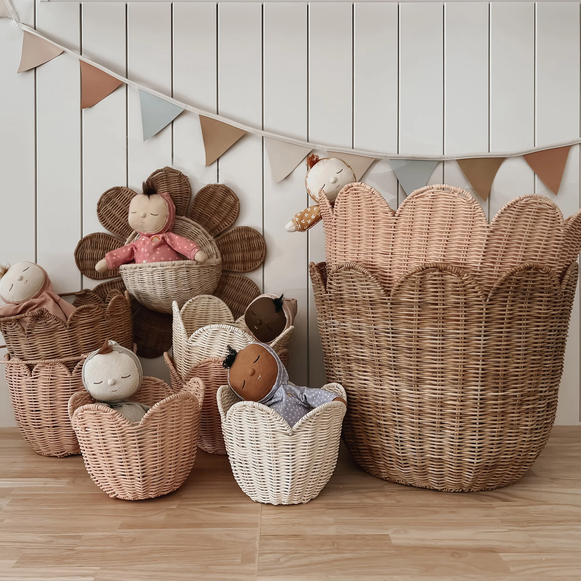 Rattan Tulip Basket, Home accessories, Natural materials that are safe for health and aesthetically pleasing, wholesale. 3