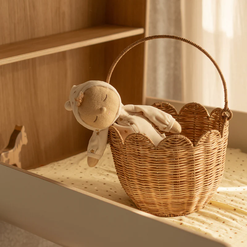 Rattan Tulip Carry Basket, Home accessories, Natural materials that are safe for health and aesthetically pleasing, wholesale. 2