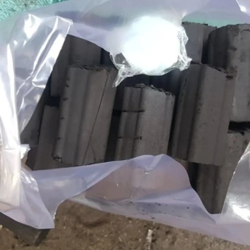 Reasonable Price Premium Sawdust Charcoal Wholesale Long Lasting Heating Material Customized Packaging From Vietnam Manufacturer 3