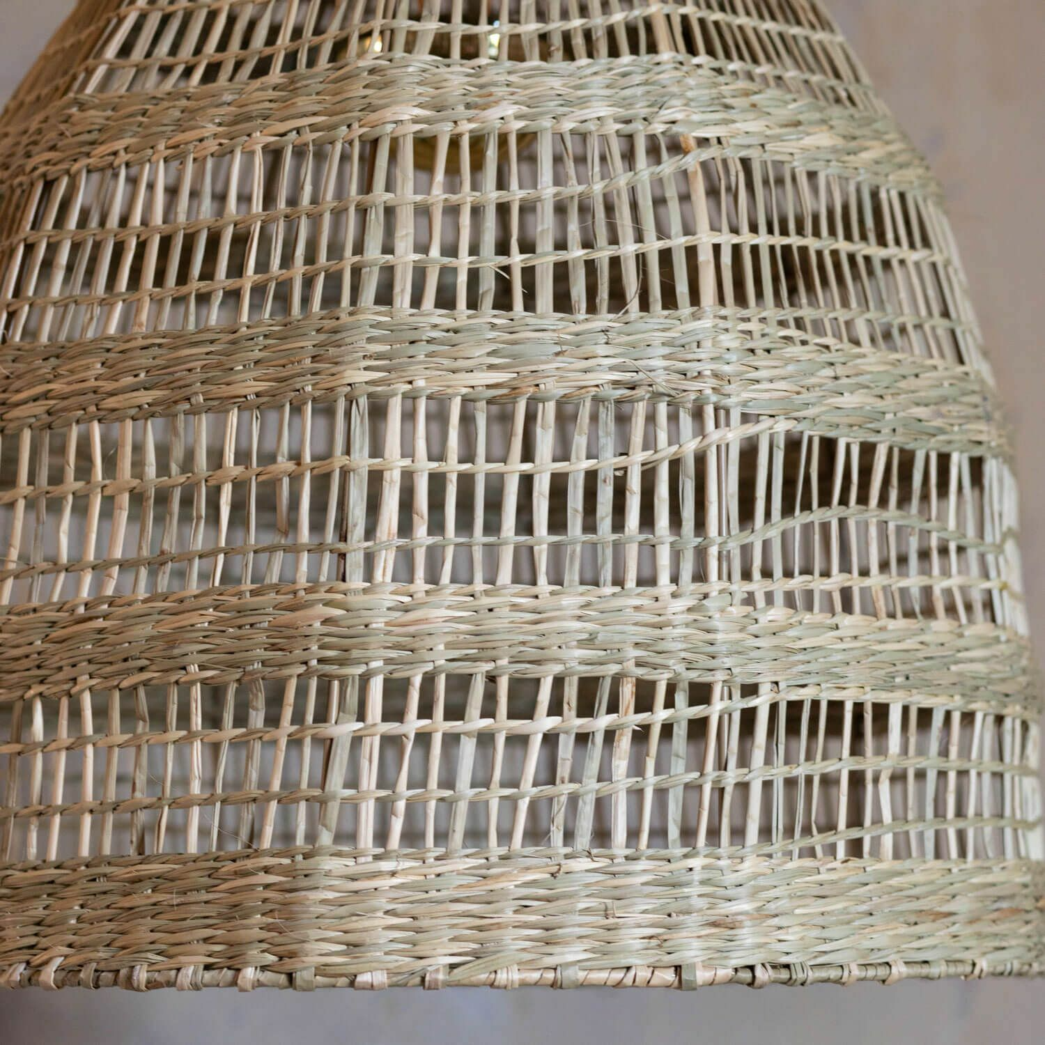 Seagrass Ceiling Light Small, Lamps made from handmade materials, home decoration accessories, wholesale. 2