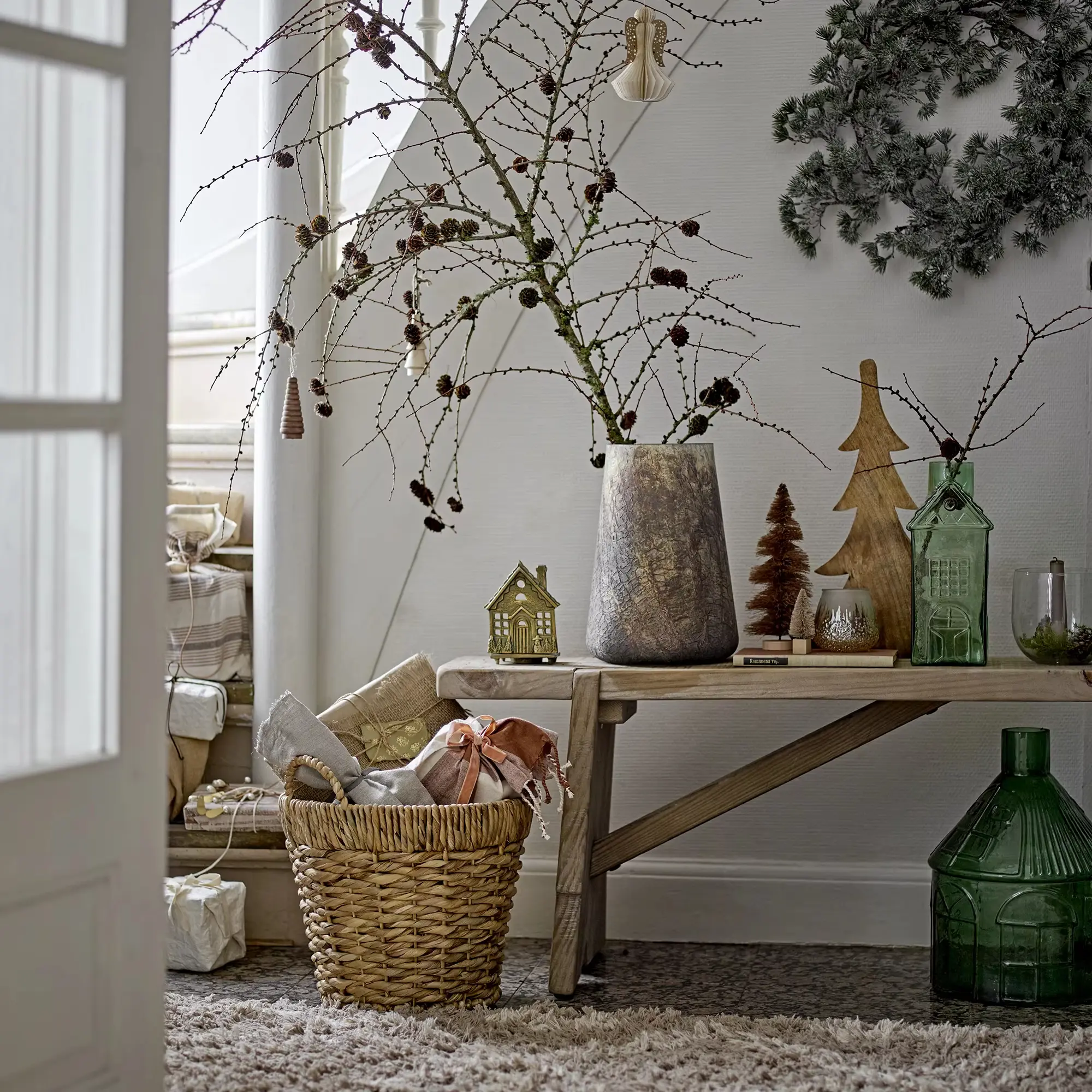 Storage basket with handle, Storage basket, home organization accessory highly aesthetic, wholesale available. 4