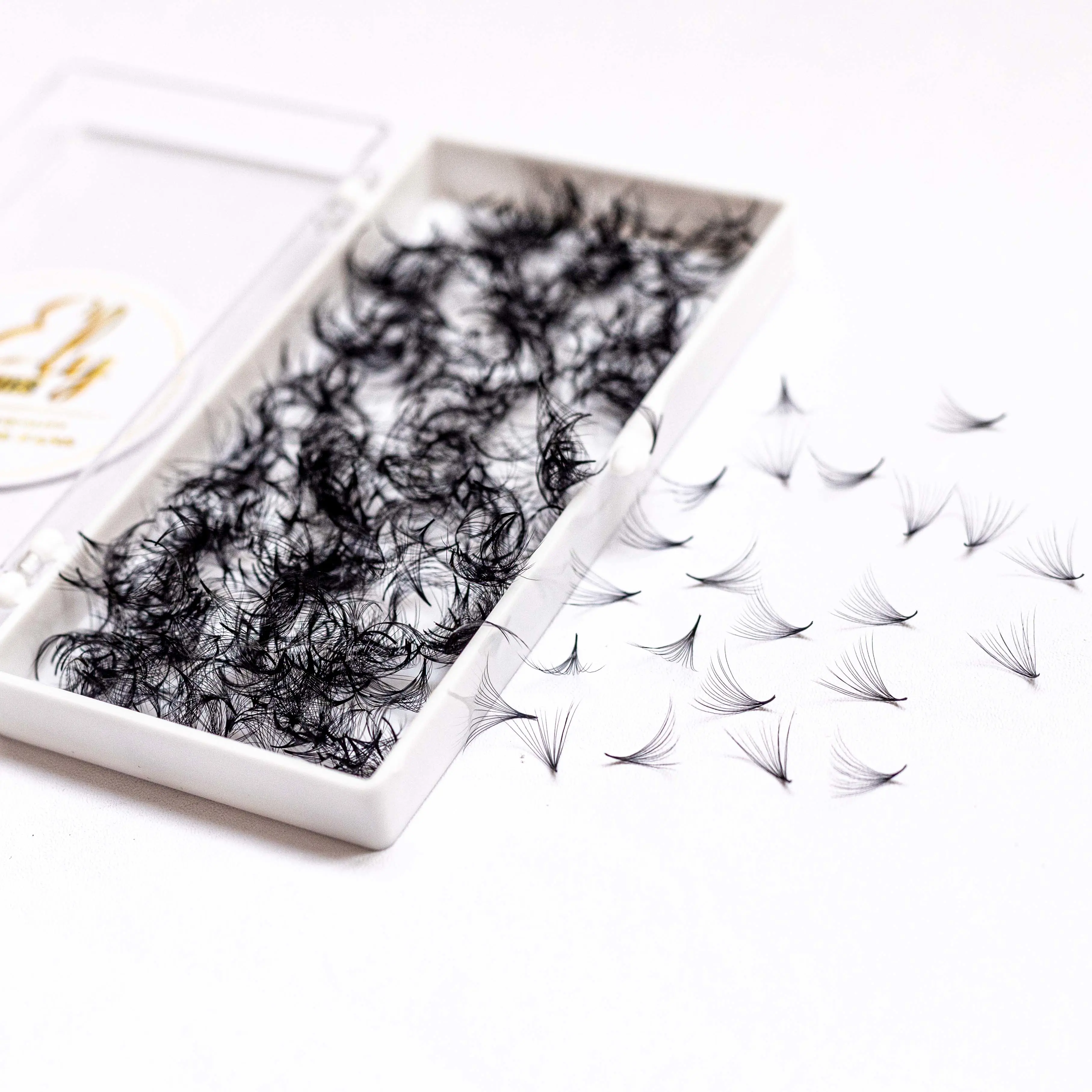 Top Selling Premade Eyelash Extensions Custom Packaging Design As Your Need Lash Extensions Soft Korean Silk Eyelash Extensions 4
