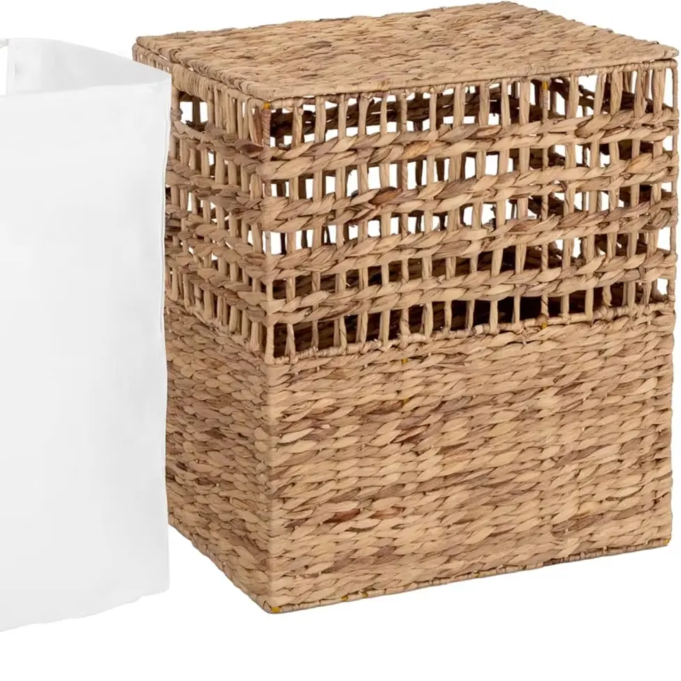 Water hyacinth basket with lining, home organization accessory highly aesthetic, wholesale available. 1
