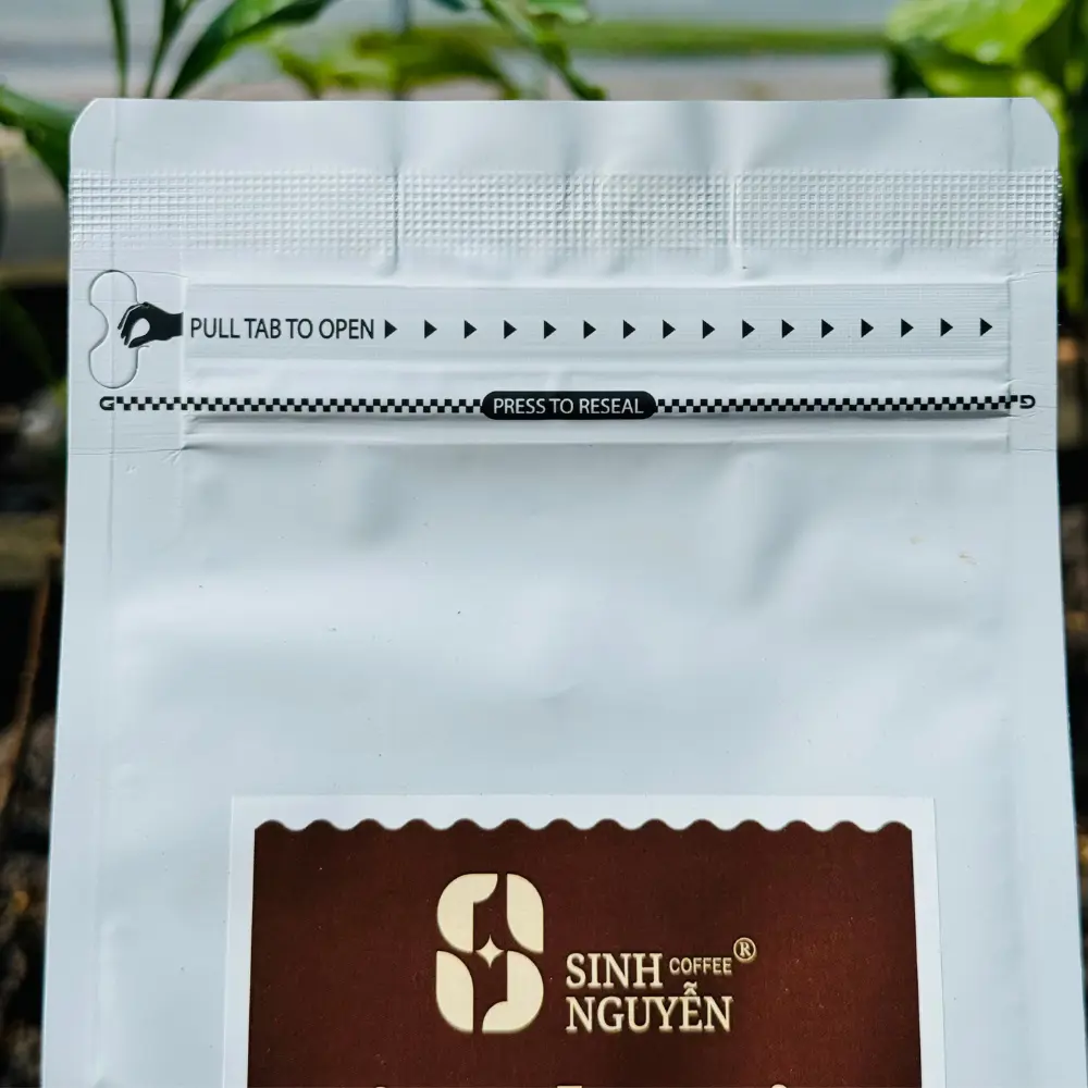 Top Selling Wholesale Coffee Grounds Bag Manufacturer Good Price Arabica Medium Roast Filter Coffee Chocolate Taste Made In Vietnam 2