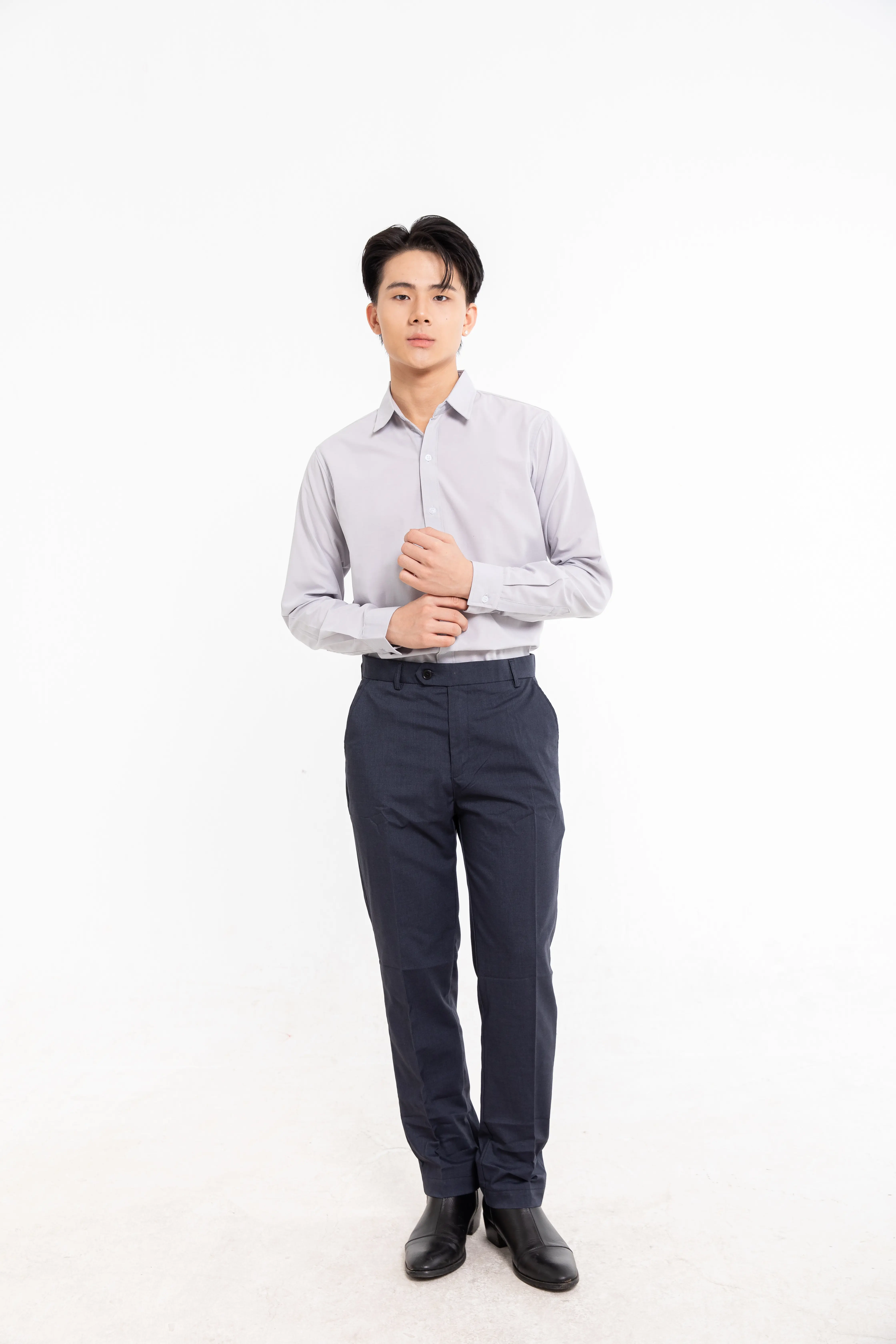Wholesale OEM/ODM Compression Polyester Plain Shirt Competitive Price Custom Apparel Processing Services Made in Vietnam 6