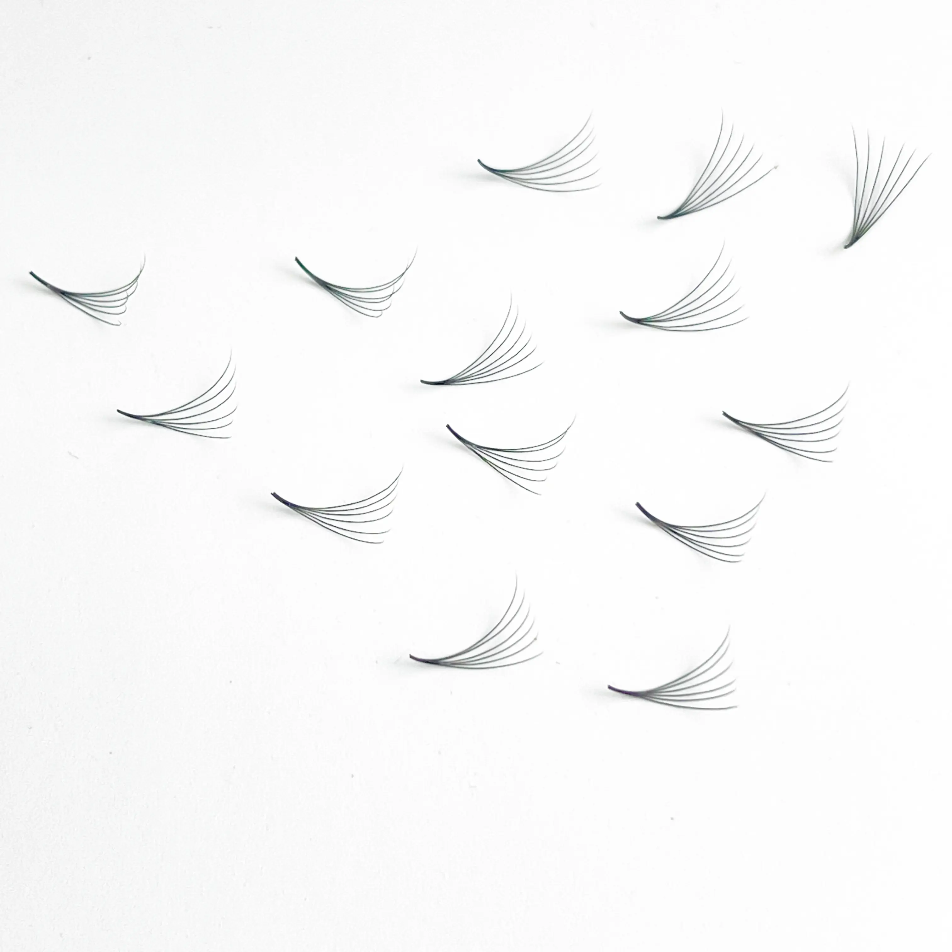 Wholesale Premade Fans Eyelashes Extensions Custom LOGO Custom Packaging As Your Brand Lash Trays Natural Look Eyelashes 6-20mm 3