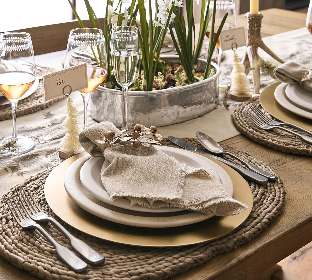 Rustic Leaf Napkin Rings Made in Vietnam Eco-friendly material for home and tableware decoration Wholesale 5