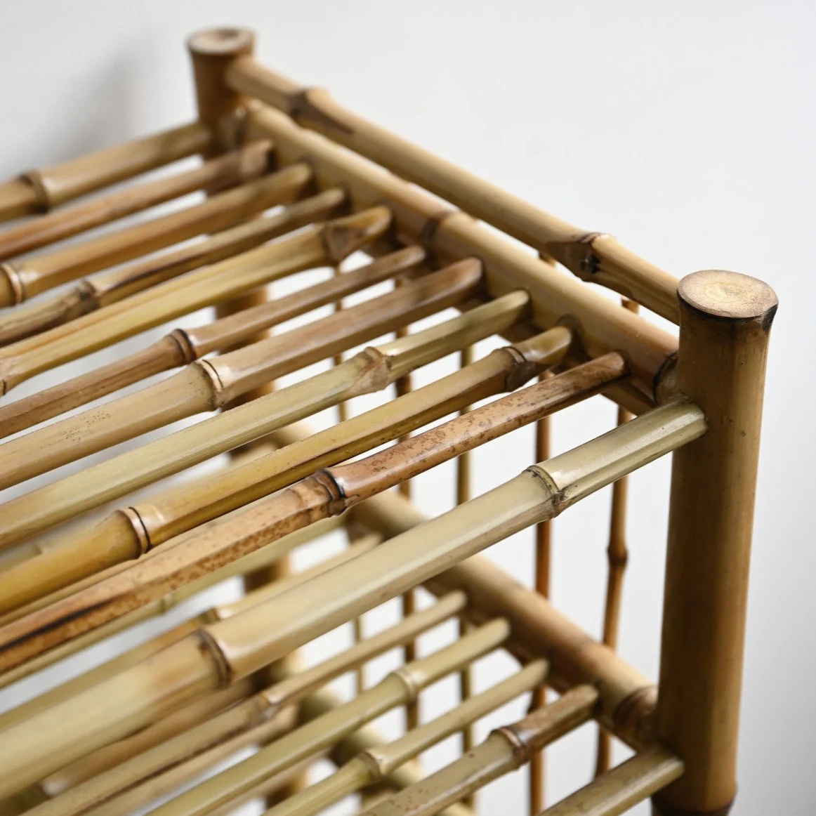 Small Bungalow Bamboo Shelf Made In Vietnam Eco-friendly material used for Home decoration shelf  Wholesale 2