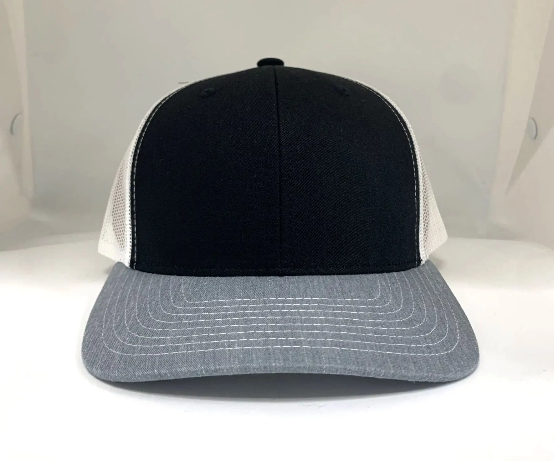 Snapback With Mesh Trucker Hats Custom Logo Hats with Gorras Sport Dad Hat Fitted 6 Panels Free Sample Cost 1