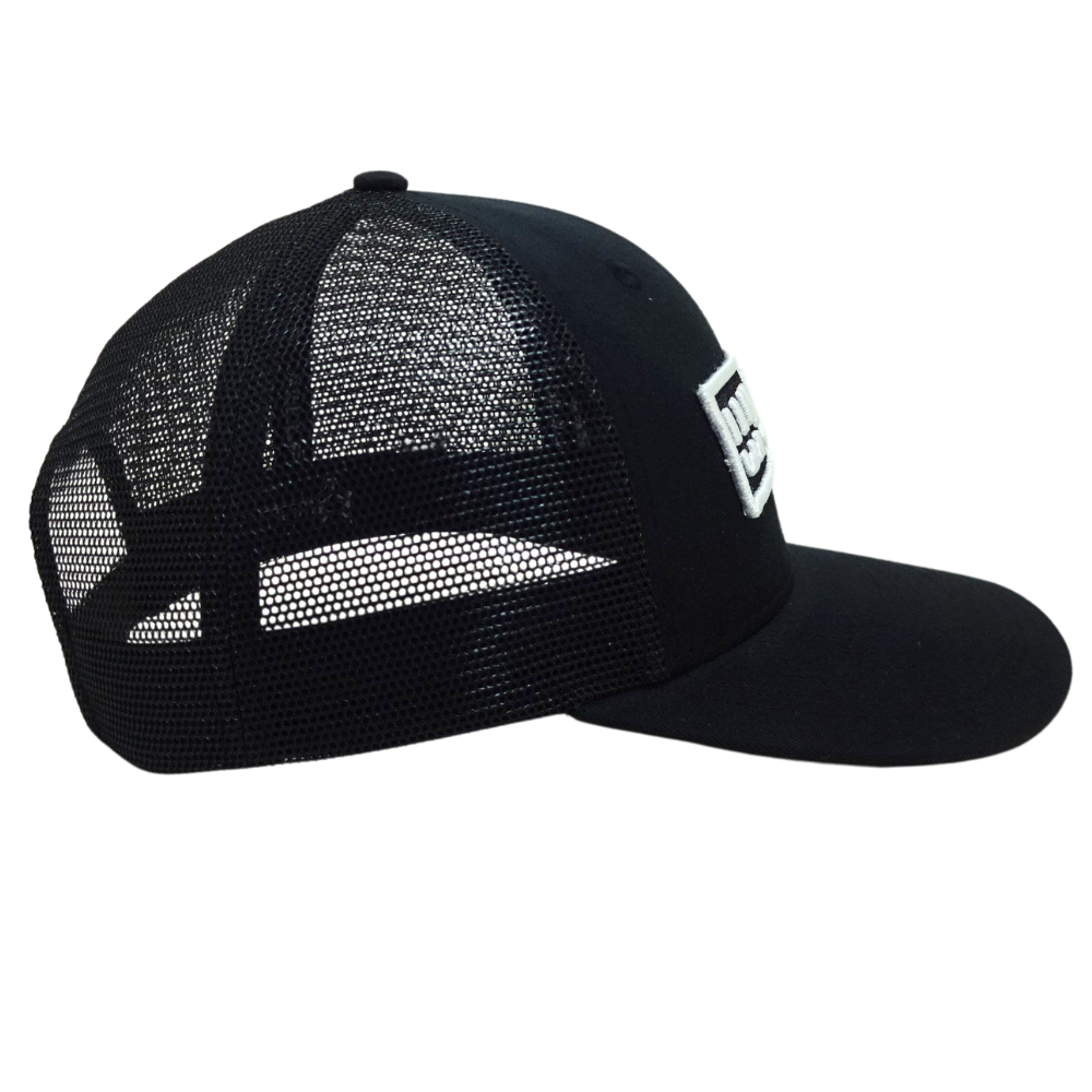 Structured Black Trucker 6 Panel 3D Embroidered Logo and Rubber Logo on Left Side Single Breasted Buckle for Your Own Brand OEM 5