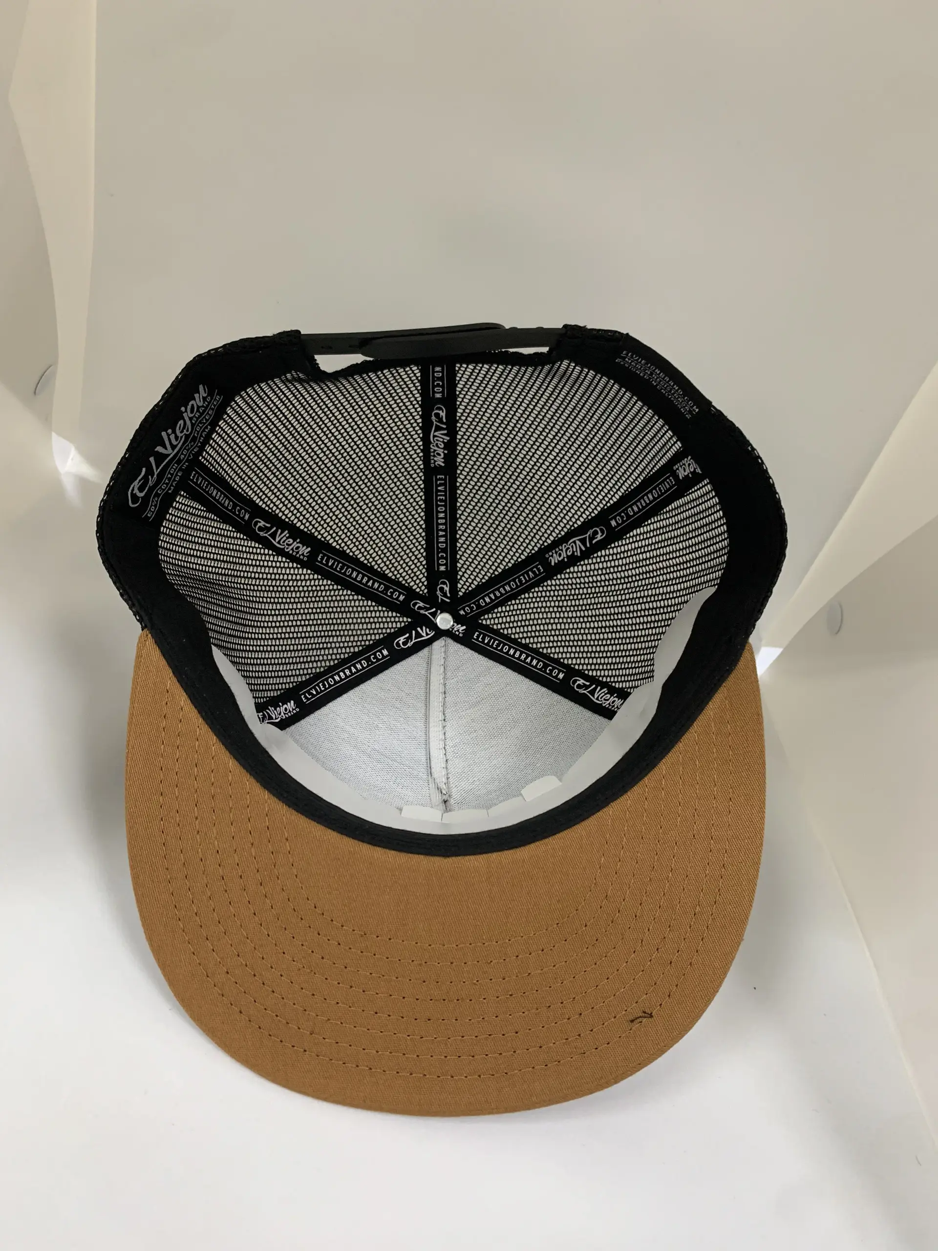 Tri Color Custom 3D embroidery Logo Trucker Hat 6006 Caps Brand Vietnam Factory Hat For Business Snapback Hat 6
