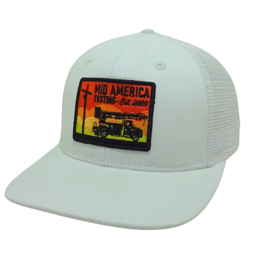 Trucker Hat 6 Panels Custom Contrast Embroidered Logo Woven Patches White Mesh Structured Cap Plastic Single Breasted Buckle OEM 3