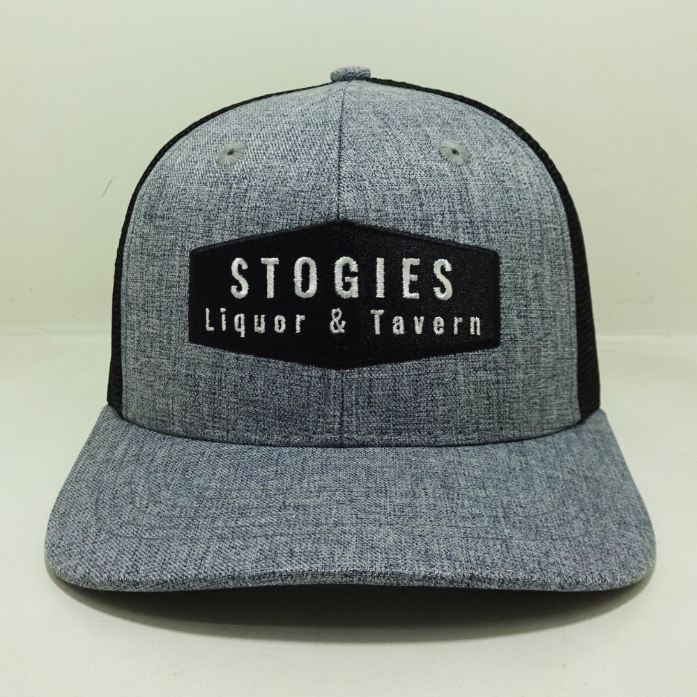 Trucker Hats 6 Panels Embroidered Logo Patches Curved Brim Breathable Mesh Heather Gray/Black Structured Single Row Snapback OEM 2