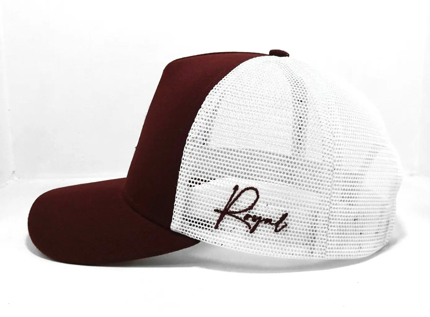 Unisex 6-Panel Plain 3D Embroidery Red Color Medium Profile Cotton and Mesh Fabric Trucker Hat From Vietnam Supplier 3