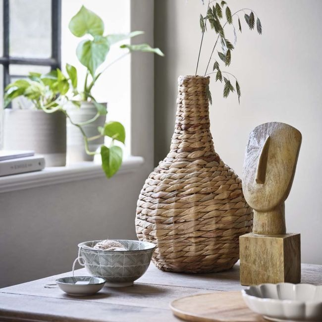 Vase made of small antique water hyacinth Made in Vietnam Ecofriendly material for home decor and tableware decoration Wholesale 4