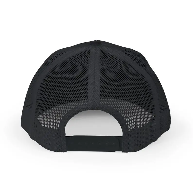 Vietnam Made Trucker Hat OEM Custom Leather Patch Flat Bill Breathable Mesh Back Cap For Unisex Travel Casual Style Promotion L1 3