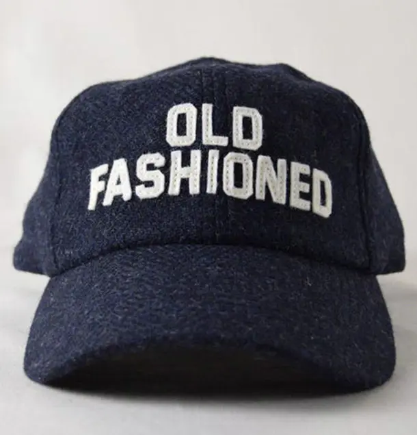 Vintage Style Embroidered Letter Hat Vietnam Made Adjustable Baseball Caps Custom Logo For Men Women Casual Fashion Promotion L1