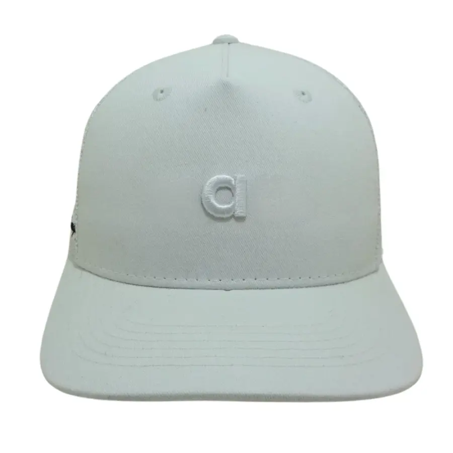 White 3D Embroidered Snapback Trucker Hat Structured Letter Pattern Your Own Logo on Left Side Single Breasted Buckle Wholesale 2