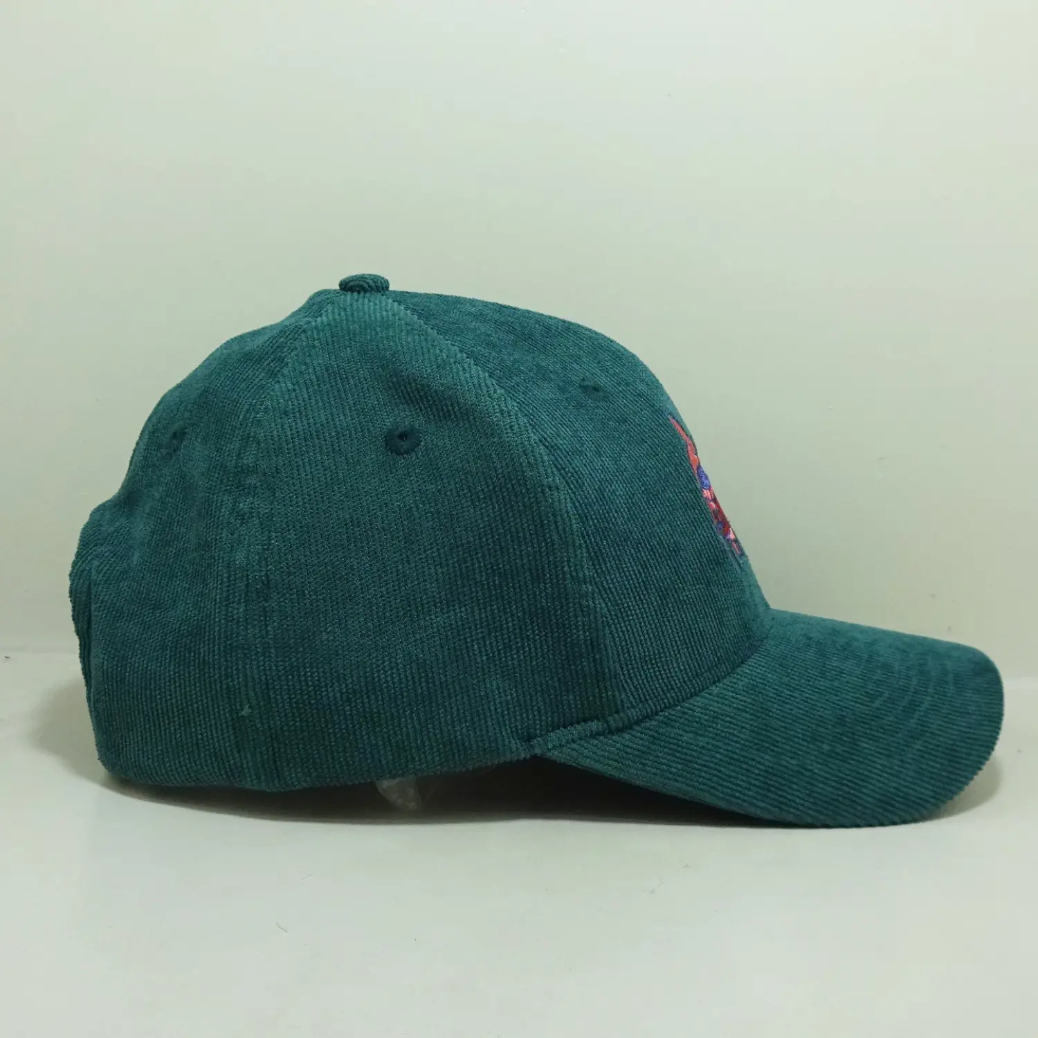 Wholesale 6 Panel Green Embroidery Corduroy Baseball Cap for Man and Woman 4