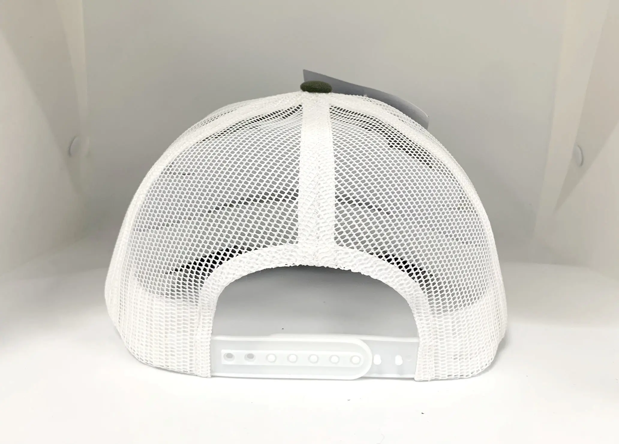 Wholesale Black Trucker Hats White Mesh Small MOQ Custom Snapback Caps Vietnam Factory Promotional Hat Sport Dad Cap 5